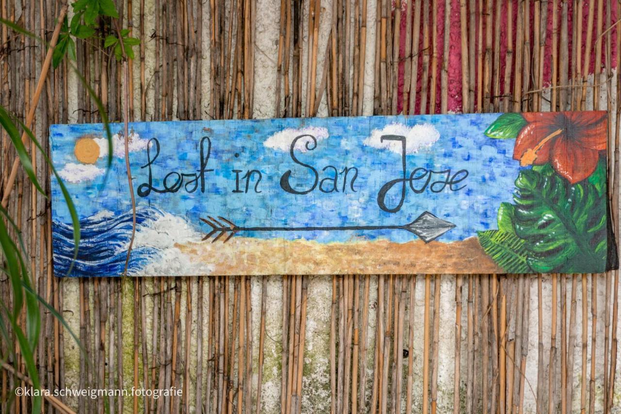Lost In San Jose Hotel & Hostel ภายนอก รูปภาพ